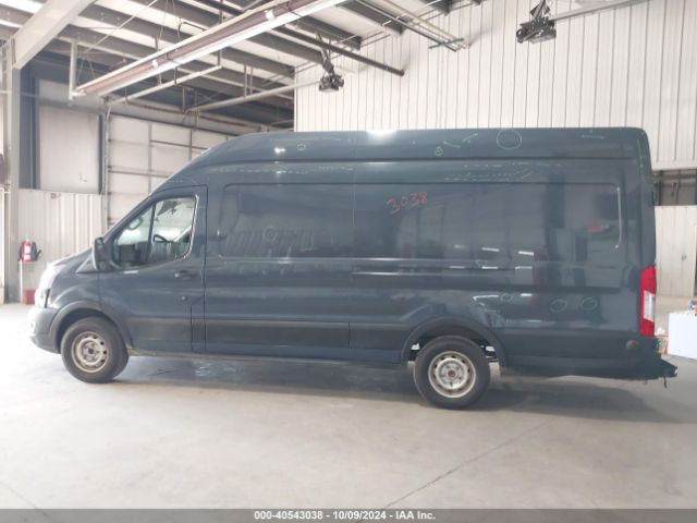 1FTBR3X89LKA53171 Ford Transit-250 Cargo Van