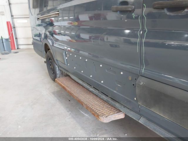 1FTBR3X89LKA53171 Ford Transit-250 Cargo Van