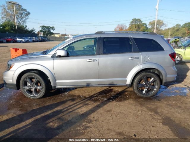 3C4PDDGG8JT261104 Dodge Journey Crossroad Awd