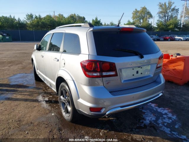 3C4PDDGG8JT261104 Dodge Journey Crossroad Awd