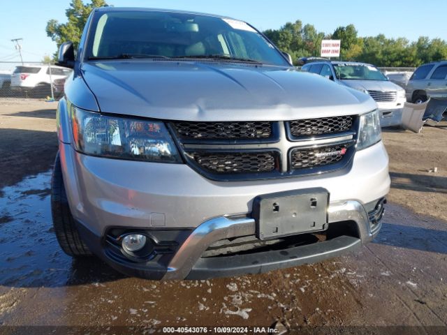 3C4PDDGG8JT261104 Dodge Journey Crossroad Awd