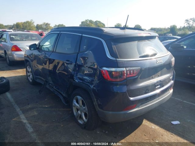 3C4NJCBB0JT267761 Jeep Compass Latitude Fwd