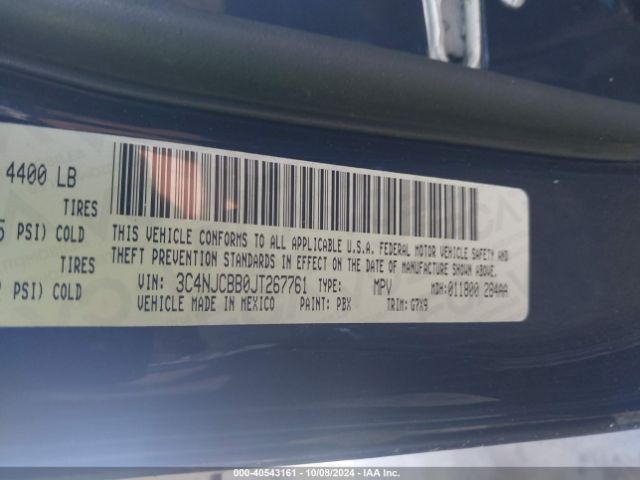 3C4NJCBB0JT267761 Jeep Compass Latitude Fwd