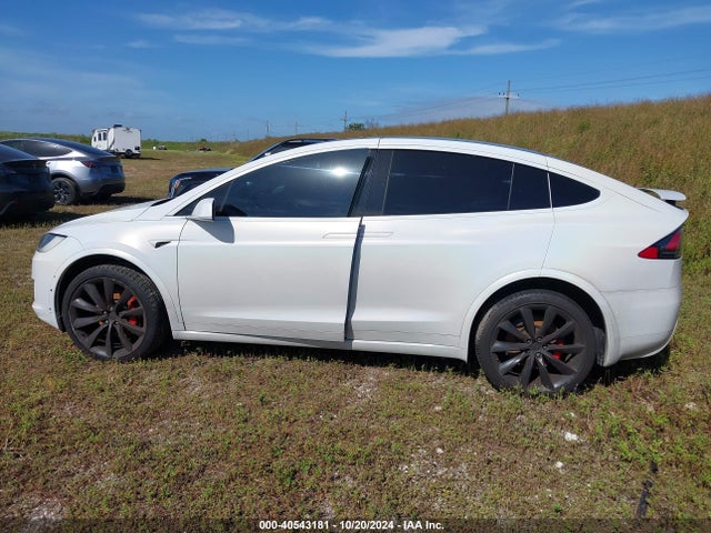 Tesla MODEL X 2018 5YJXCBE46JF103861 Image 14