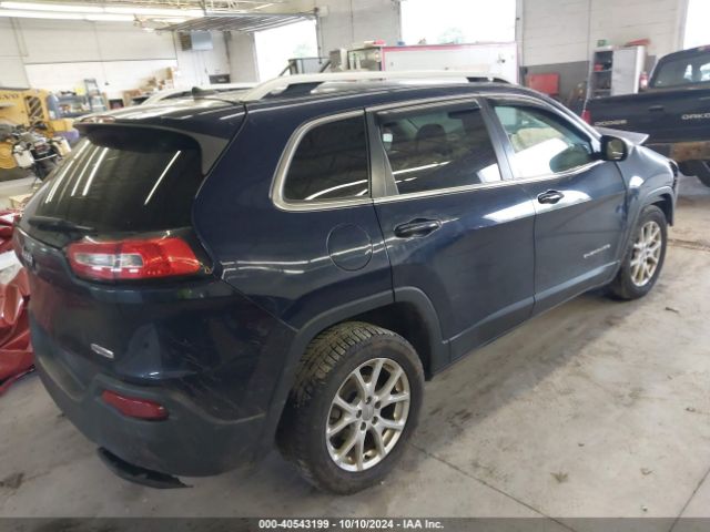 1C4PJLCB5EW126398 Jeep Cherokee Latitude