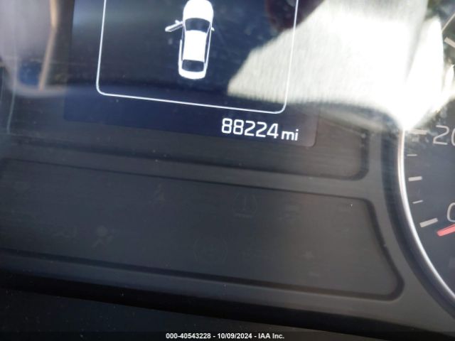 5XXGT4L38JG256339 KIA Optima Lx