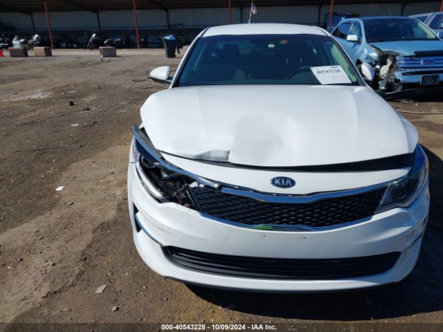 5XXGT4L38JG256339 KIA Optima Lx