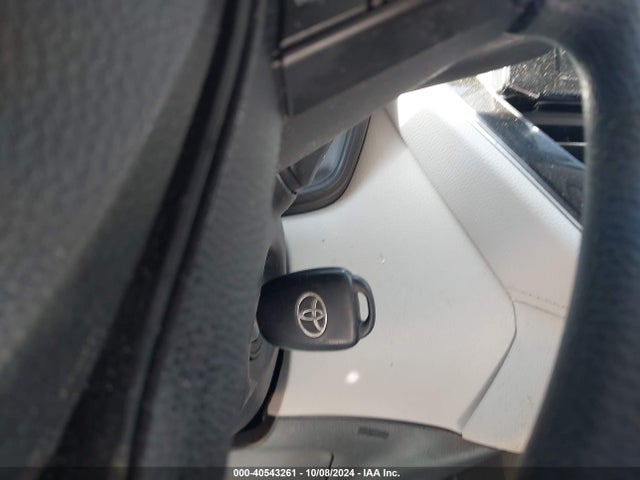 Toyota Corolla Cross L 2022 7MUAAAAG9NV031485 Image 11