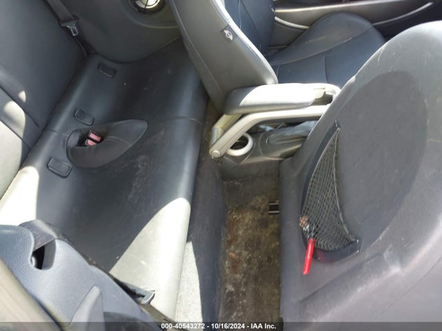 2008 MINI COOPER S WMWRH33508TU81075 Photo 7