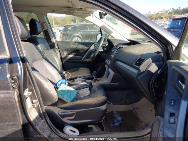 JF2SJGEC2HH541812 Subaru Forester 2.0xt Premium