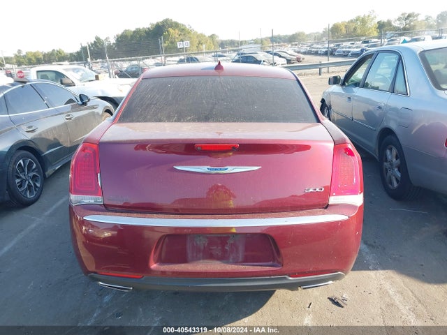 2C3CCAAG1JH338241 Chrysler 300 Touring