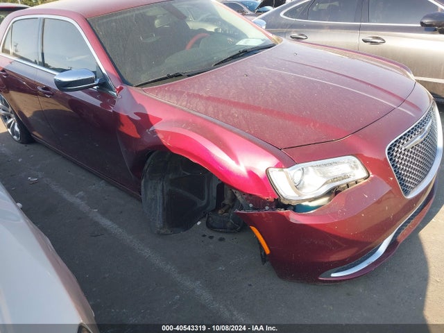 2C3CCAAG1JH338241 Chrysler 300 Touring