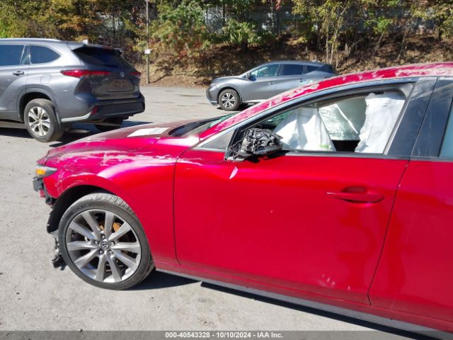 3MZBPADL2KM111709 Mazda Mazda3 Preferred Package