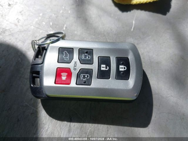 5TDDK3DC0GS134922 Toyota Sienna Limited Premium 7 Passenger