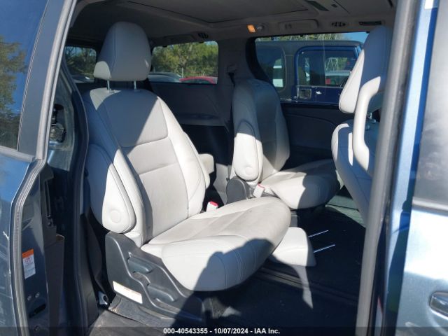 5TDDK3DC0GS134922 Toyota Sienna Limited Premium 7 Passenger