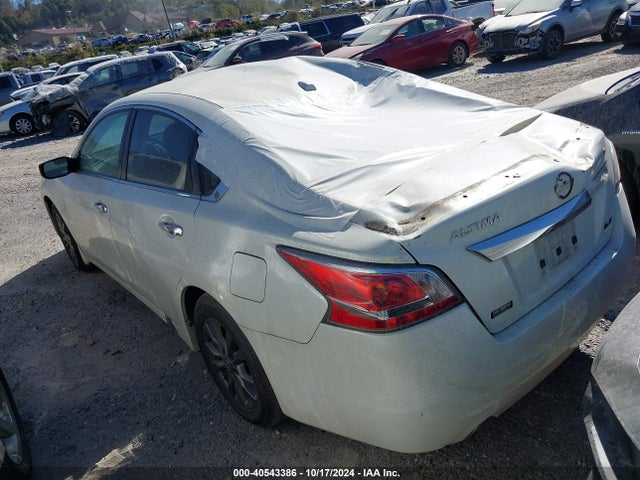 Nissan Altima 2.5 S 2015 1N4AL3AP4FC575577 Image 3