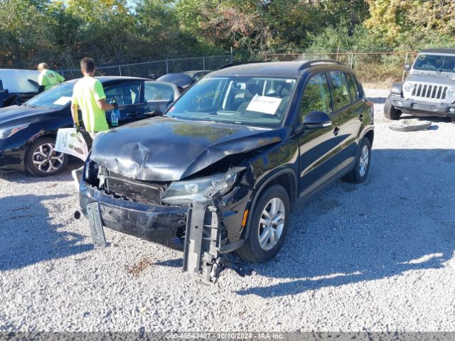 WVGBV7AX3FW523108 Volkswagen TIGUAN S
