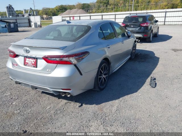 4T1G11BK4MU036445 Toyota Camry Se Awd