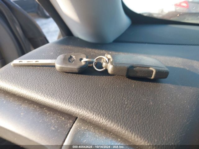 3GCUKREC9JG588433 Chevrolet Silverado 1500 2lt