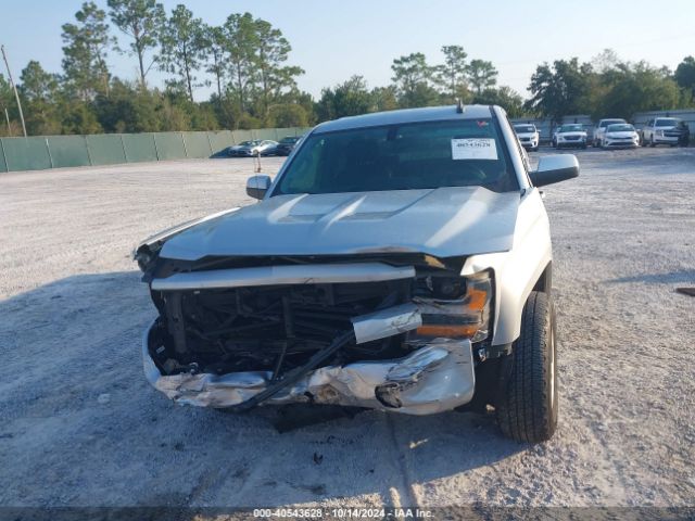 3GCUKREC9JG588433 Chevrolet Silverado 1500 2lt