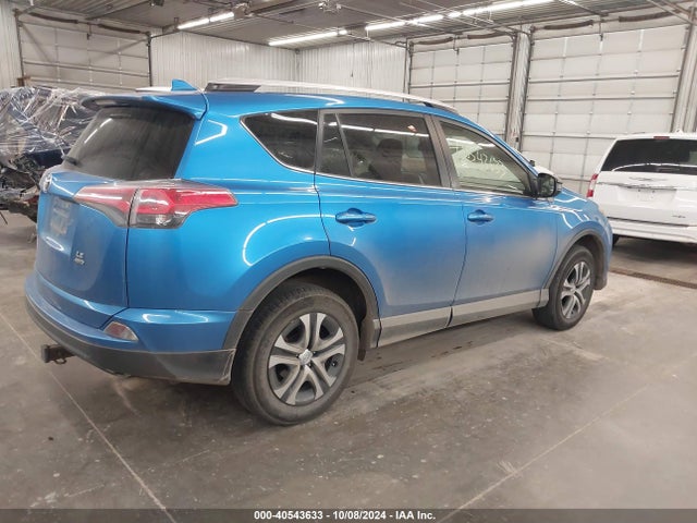 Toyota RAV4 LE 2016 JTMBFREV8GJ102814 Image 4