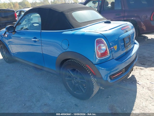 2013 MINI ROADSTER WMWSY3C5XDT566193 Photo 2