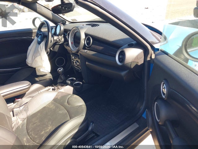 2013 MINI ROADSTER WMWSY3C5XDT566193 Photo 4