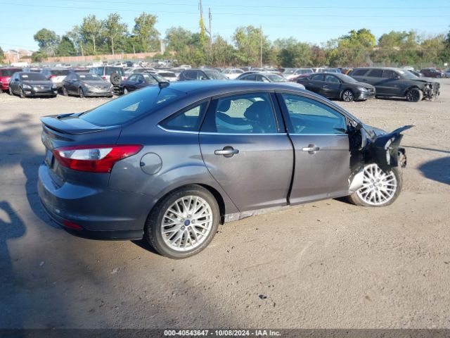 1FADP3J2XEL262845 Ford Focus Titanium