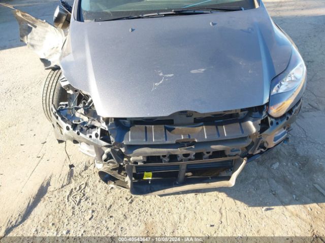 1FADP3J2XEL262845 Ford Focus Titanium