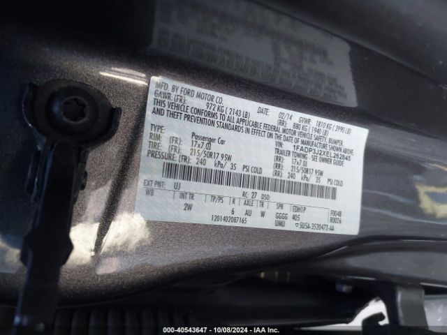 1FADP3J2XEL262845 Ford Focus Titanium
