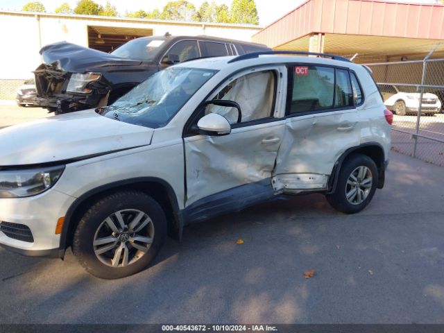 WVGBV7AX0HW511338 Volkswagen Tiguan 2.0t S