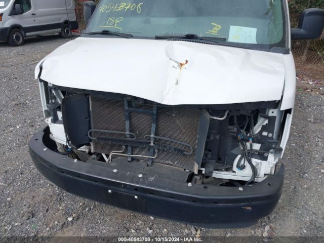 1GCWGAFG6J1338370 Chevrolet Express 2500 Work Van