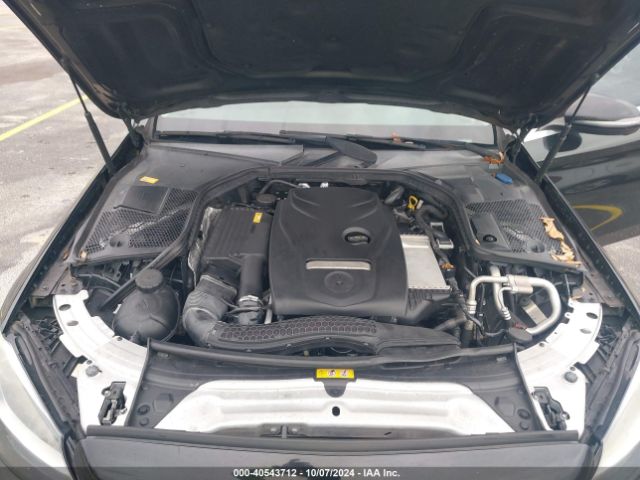 55SWF4JB1GU122814 Mercedes-Benz C 300 Luxury/sport