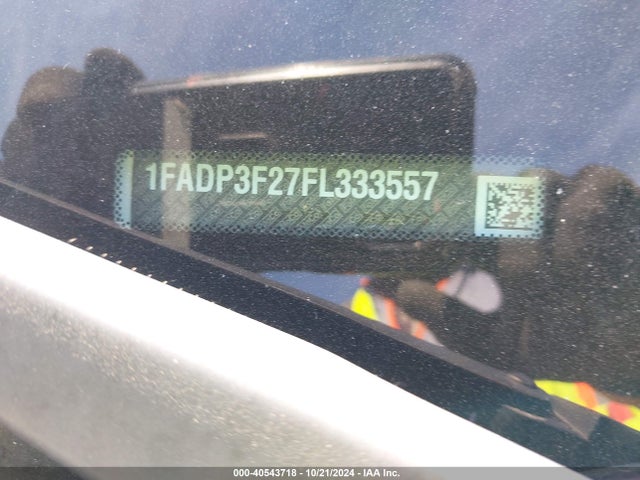 Ford FOCUS SE 2015 1FADP3F27FL333557 Image 9