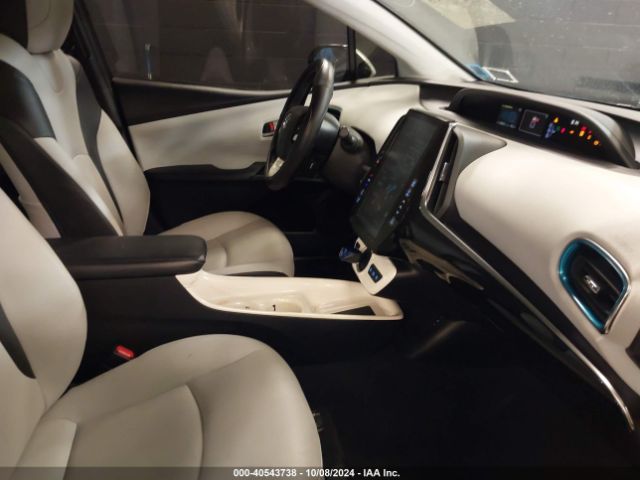 JTDKARFP0H3060689 Toyota Prius Prime Premium