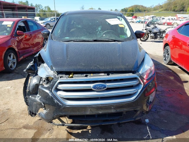Ford ESCAPE SE 2017 1FMCU9GD9HUC58192 Image 13