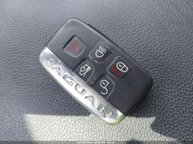 2019 JAGUAR F-PACE SADCK2GX6KA390884 Photo 10