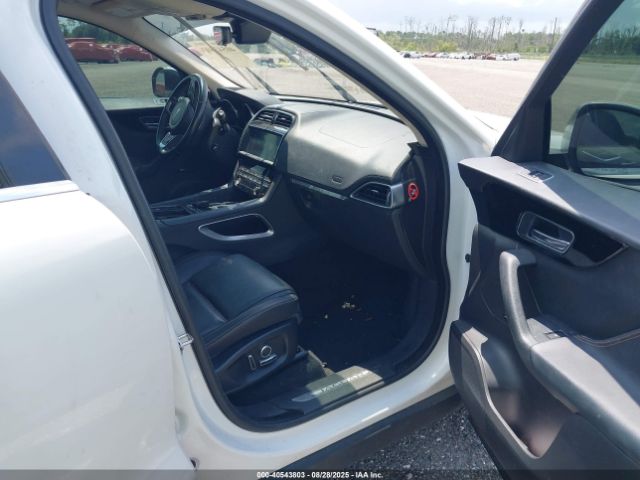 2019 JAGUAR F-PACE SADCK2GX6KA390884 Photo 4