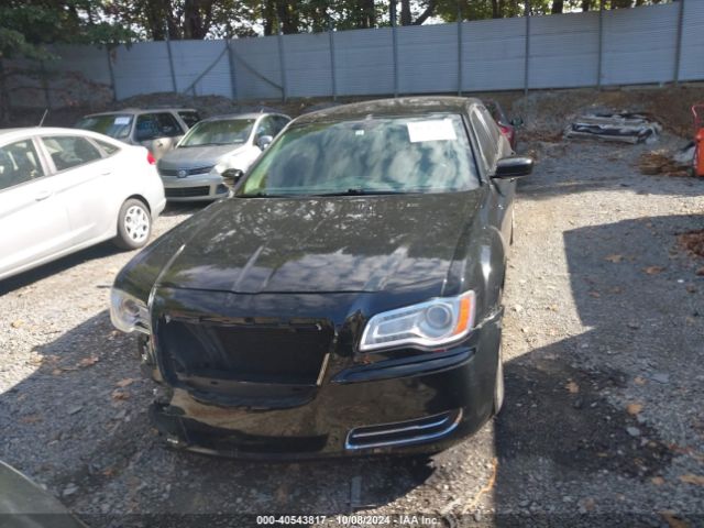 2C3CCAAG0EH307097 Chrysler 300