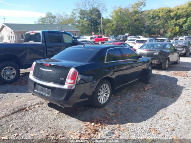 2C3CCAAG0EH307097 Chrysler 300