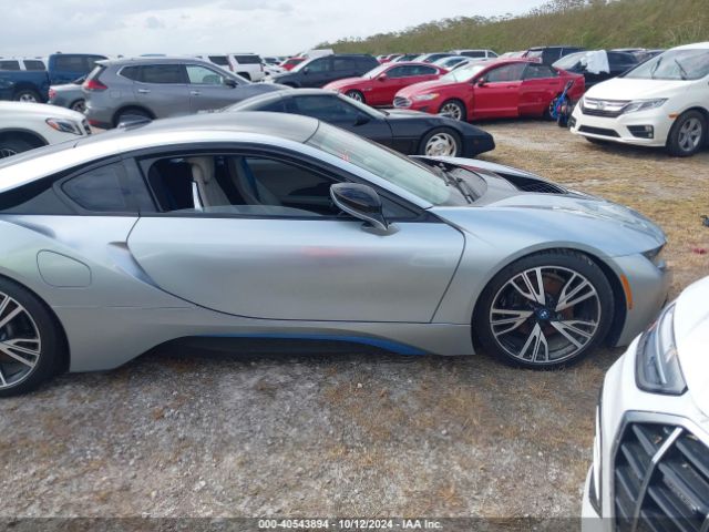 WBY2Z2C59EVX64679 BMW I8