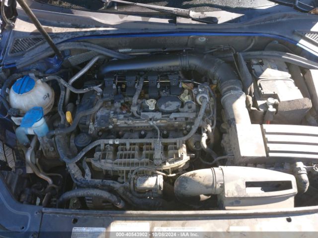 1VWDT7A37HC023308 Volkswagen Passat 1.8t R-line