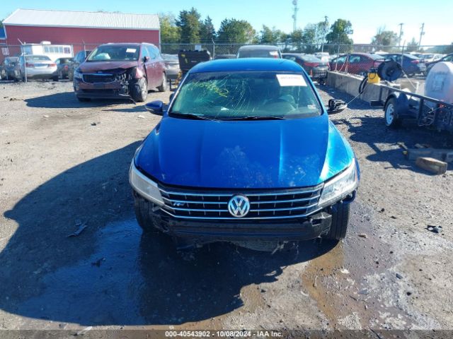 1VWDT7A37HC023308 Volkswagen Passat 1.8t R-line