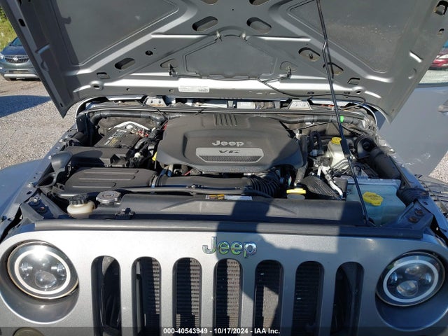 1C4BJWDG0FL586657 Jeep Wrangler Unlimited Freedom Edition