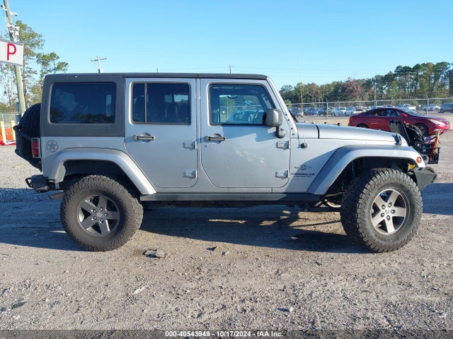 1C4BJWDG0FL586657 Jeep Wrangler Unlimited Freedom Edition