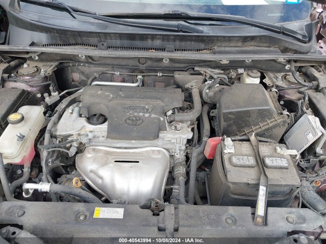 Toyota RAV4 LE 2018 2T3BFREV3JW775695 Image 10