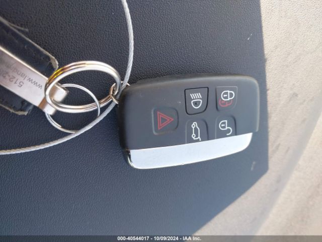 SALRRBBV0HA011578 Land Rover Discovery Hse