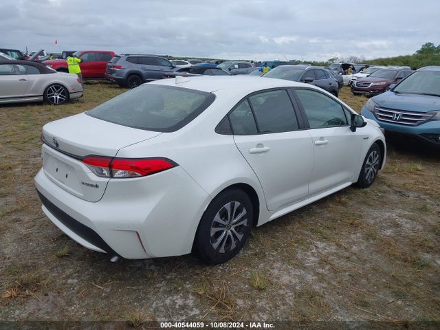 Toyota Corolla Hybrid Le 2021 JTDEAMDE2MJ030522 Image 4