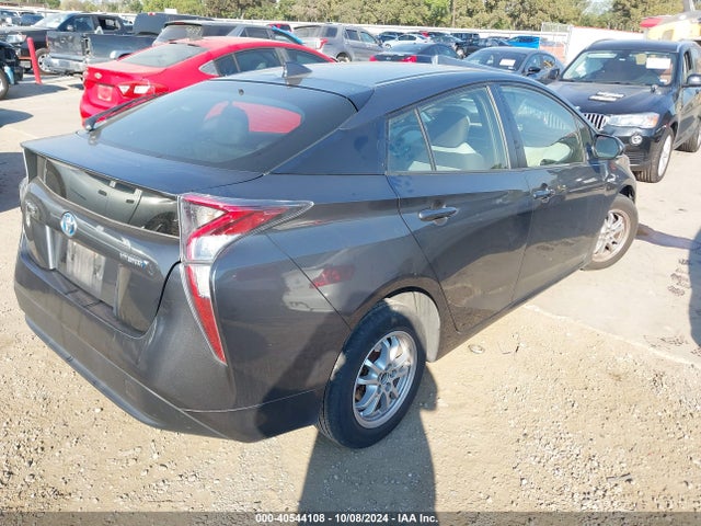 Toyota Prius Two 2016 JTDKBRFU4G3006152 Image 4