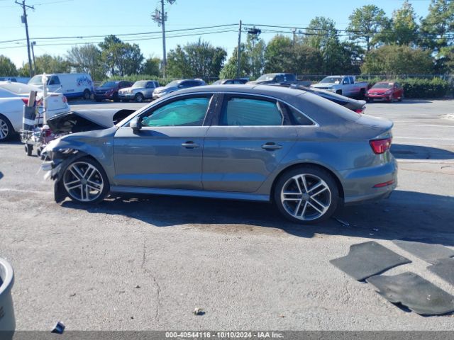 WAUGUGFF1J1051085 Audi A3 2.0t Premium/2.0t Tech Premium